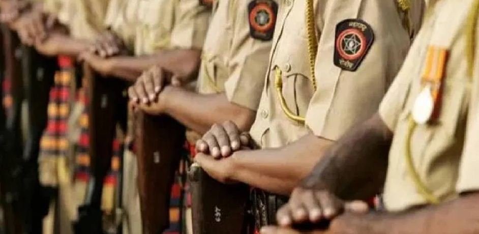 पुण्यातील विषारी दारू प्रकरणानंतर मोठा धक्का! एका रात्रीत 21 अधिकारी-कर्मचारी निलंबित; प्रशासनाची धडक कारवाई